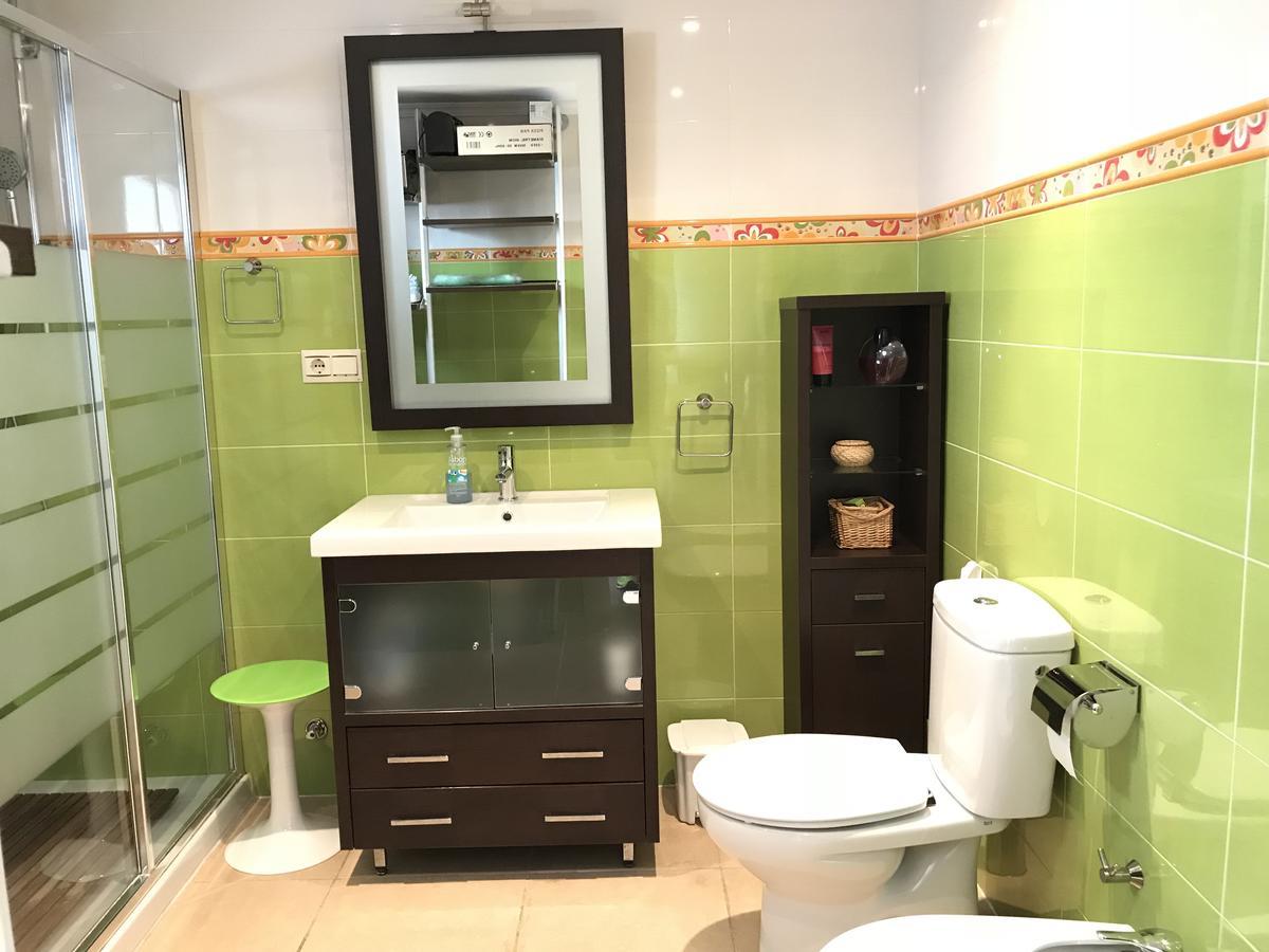 Apartamento Holidays On The Beach Torremolinos Eksteriør bilde