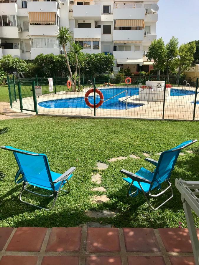 Apartamento Holidays On The Beach Torremolinos Eksteriør bilde